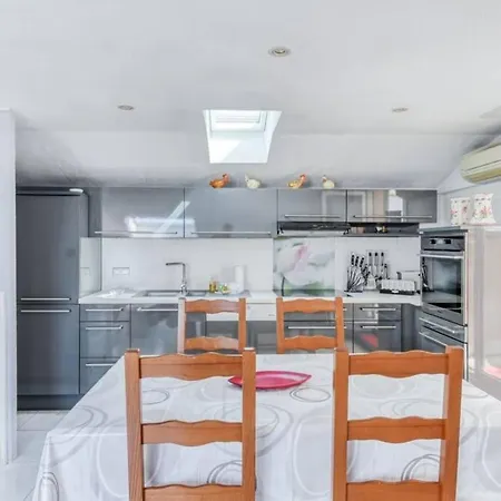 C009-duplex Avec Vue Sur Et Piscine Cannes